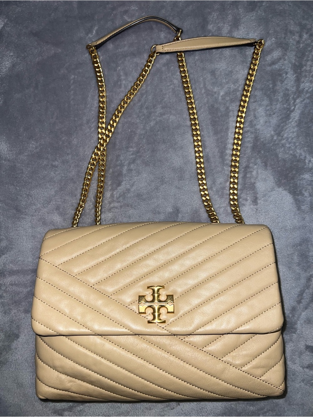 Authentic Tory Burch Kira Chevron Convertible Shoulder Bag in Desert Dune